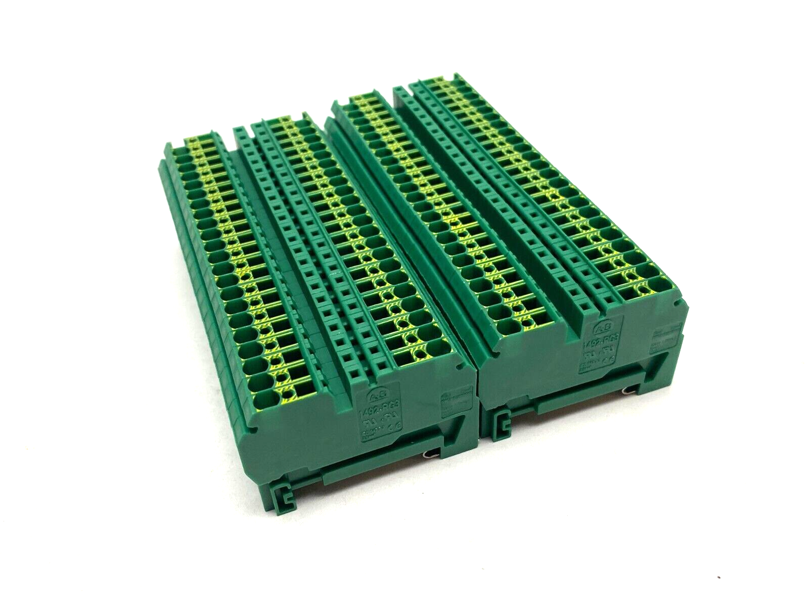 Allen Bradley 1492-RG3 Ser. A Green 2-Wire Terminal Block BOX OF 47 - Maverick Industrial Sales