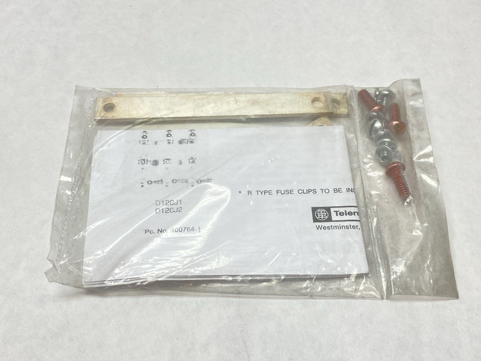 Telemecanique D12C01 Fuse Clip Kit 30A - Maverick Industrial Sales
