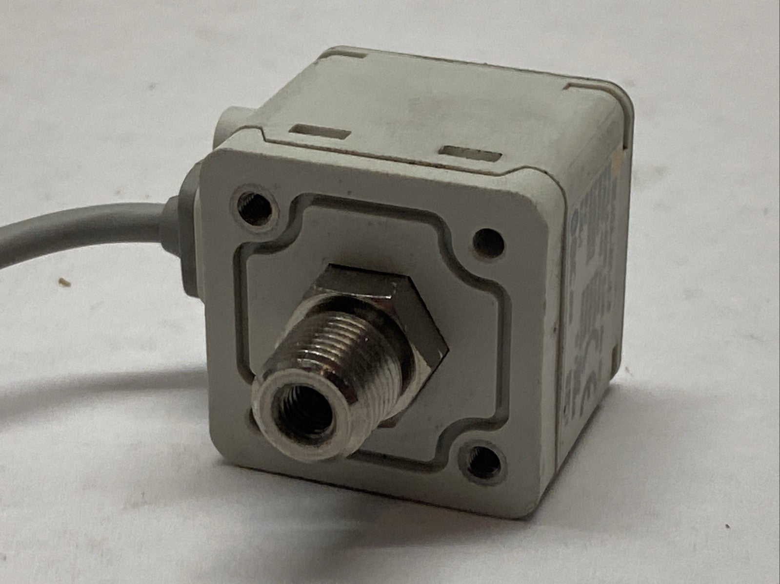 SMC ISE40A-N01-V-P Pneumatic Pressure Switch 1/8" NPT - Maverick Industrial Sales