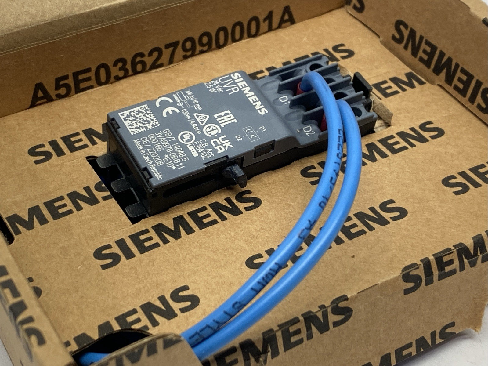 Siemens 3VA9978-0BB11 Circuit Breaker Under Voltage Release 24VDC - Maverick Industrial Sales