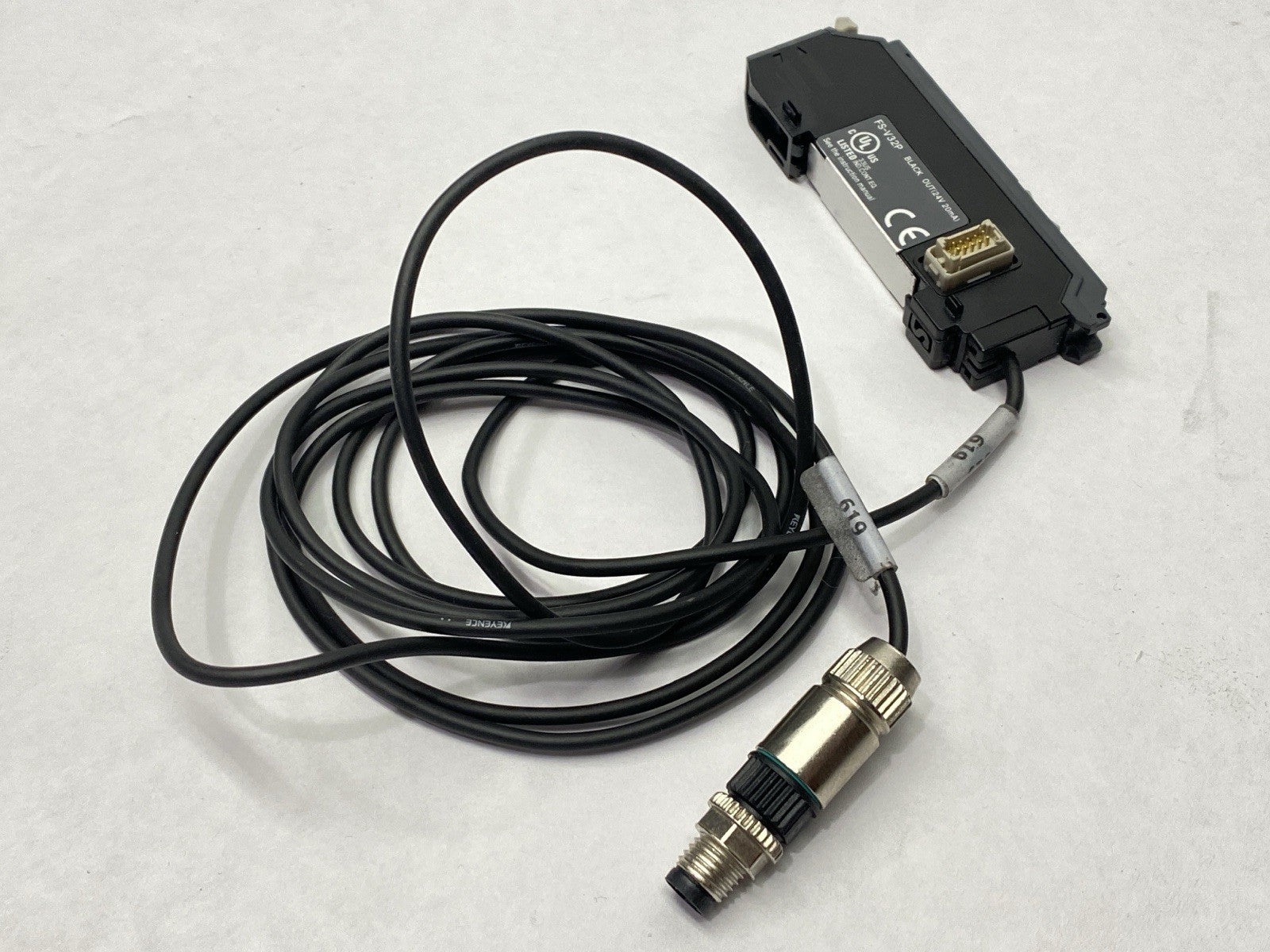 Keyence FS-V32P Digital Fiber Optic Sensor Fiber Amplifier Expansion Unit - Maverick Industrial Sales