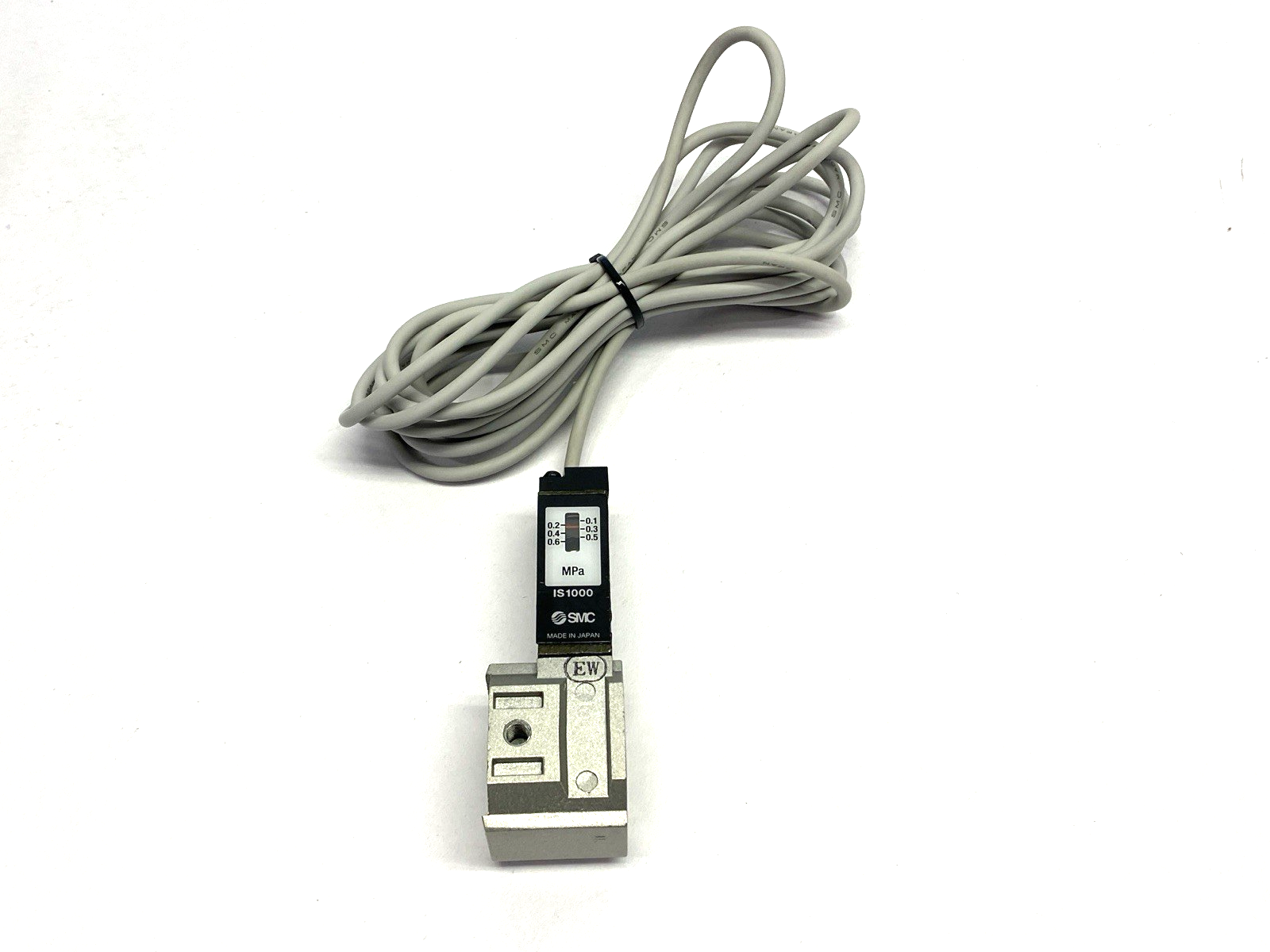 IS1000E-3F03YL-X215 | SMC Pressure Switch - New – Open box - Maverick Industrial Sales