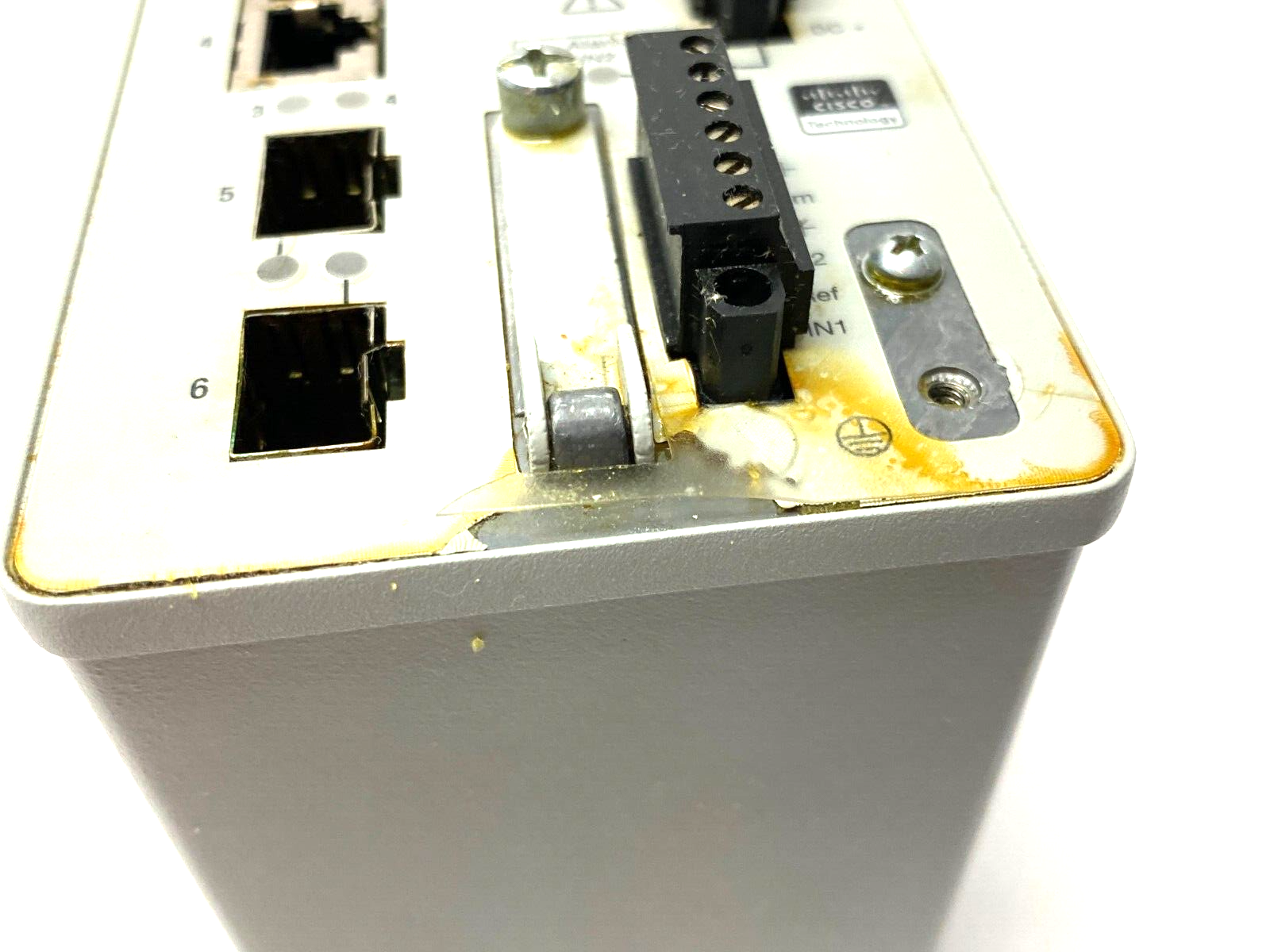 Allen Bradley 1783-BMS06SA Ser. A Stratix 5700 Managed Ethernet Switch PEELING - Maverick Industrial Sales