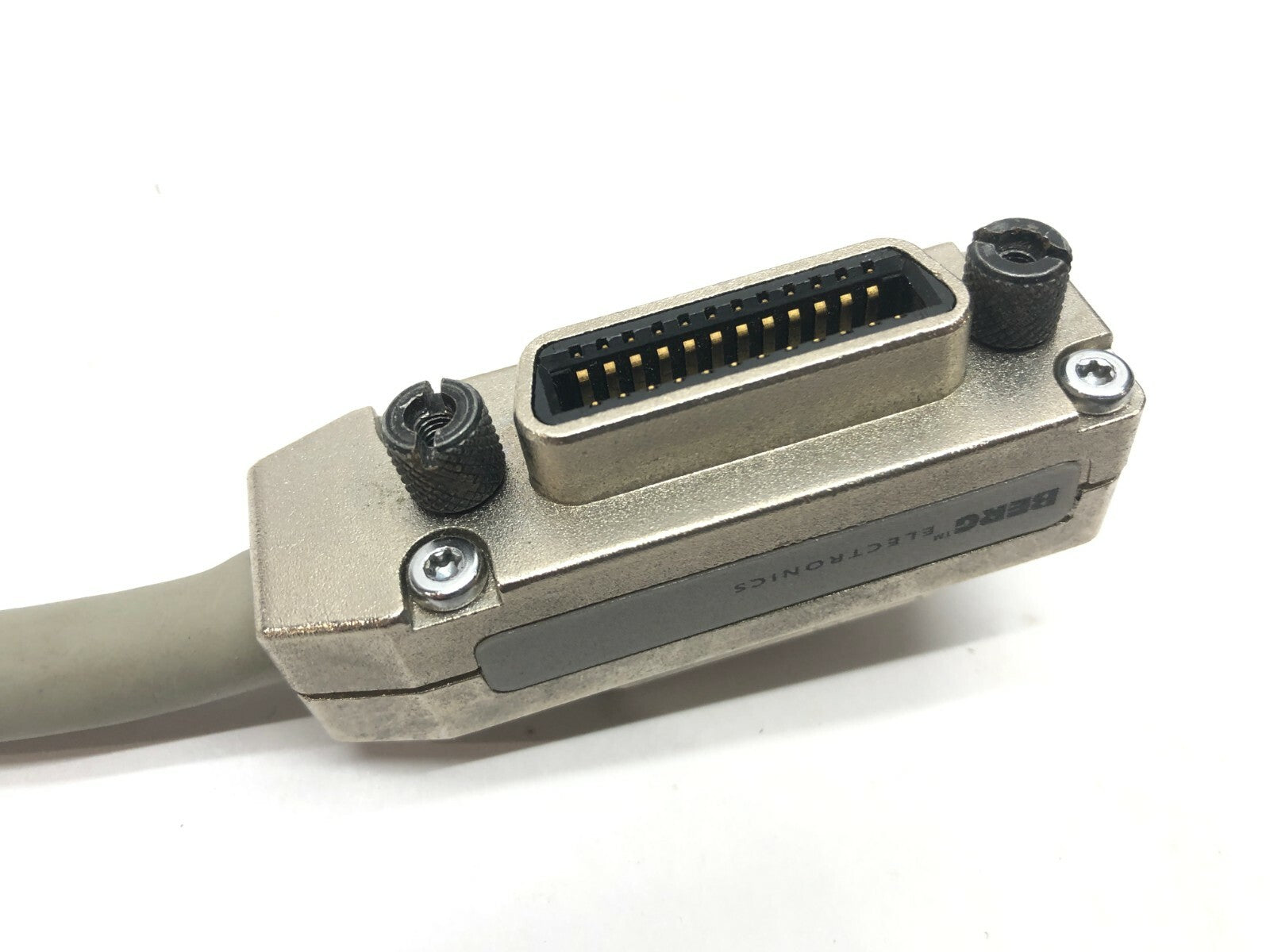 Berg Electronic 81190-005 Interface Cable REV C FCI/0801 - Maverick Industrial Sales