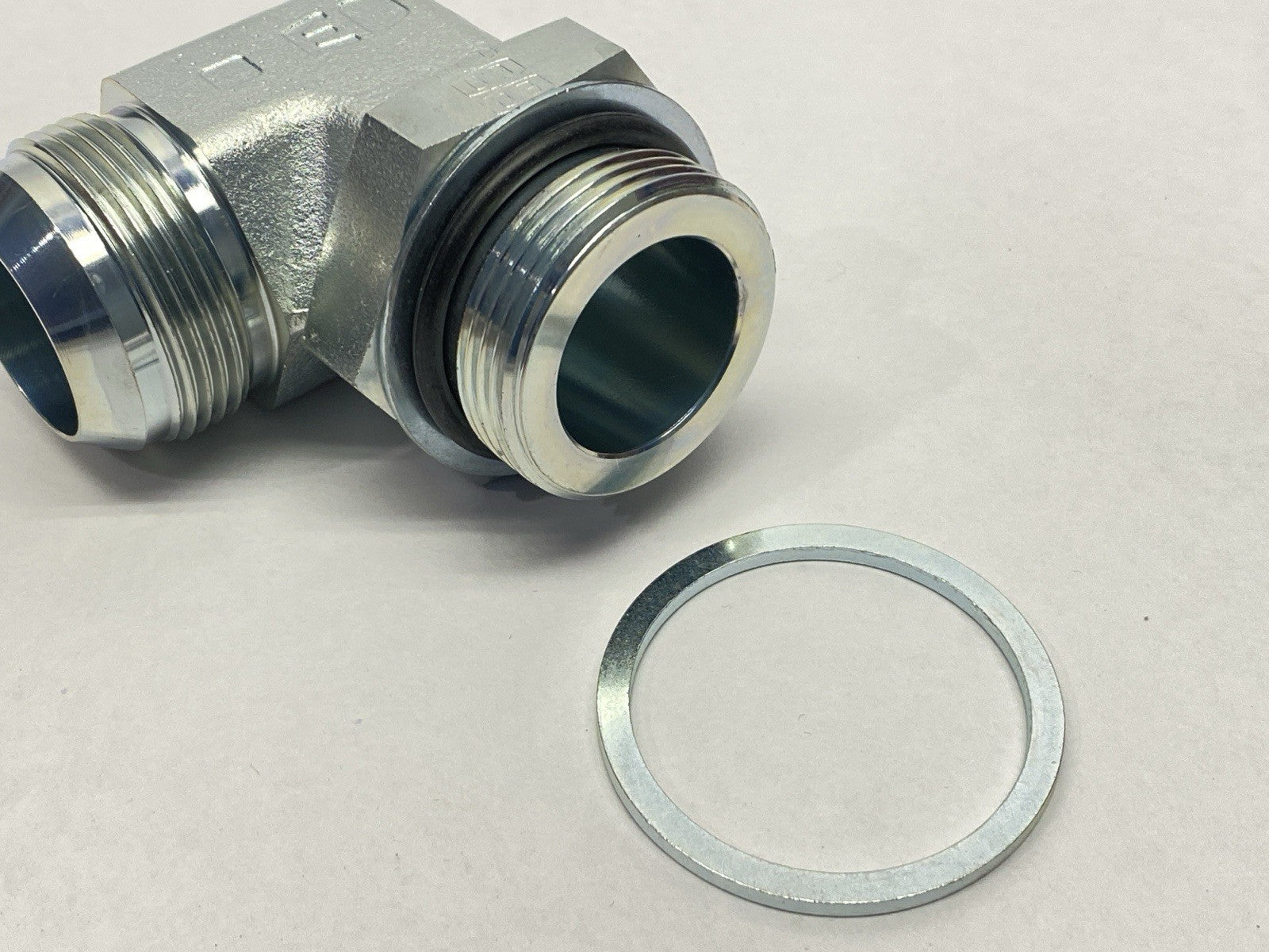 20C4OMXS | Parker Triple-Lok 37 Degree Elbow JIC Fitting 1-1/4" x 1-1/4" - New Other - Maverick Industrial Sales