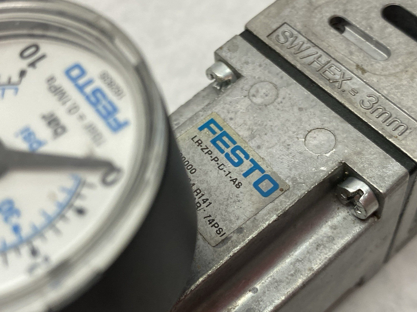 Festo LR-ZP-P-D-1-AS Intermediate Pressure Regulator Plate w/ Gauge 13000434 - Maverick Industrial Sales