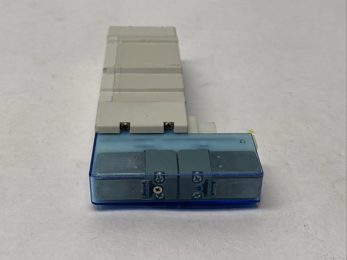 SY7200-5U1-NA | SMC Solenoid Valve 5-Port Solenoid Valve 24VDC - New – Open box - Maverick Industrial Sales