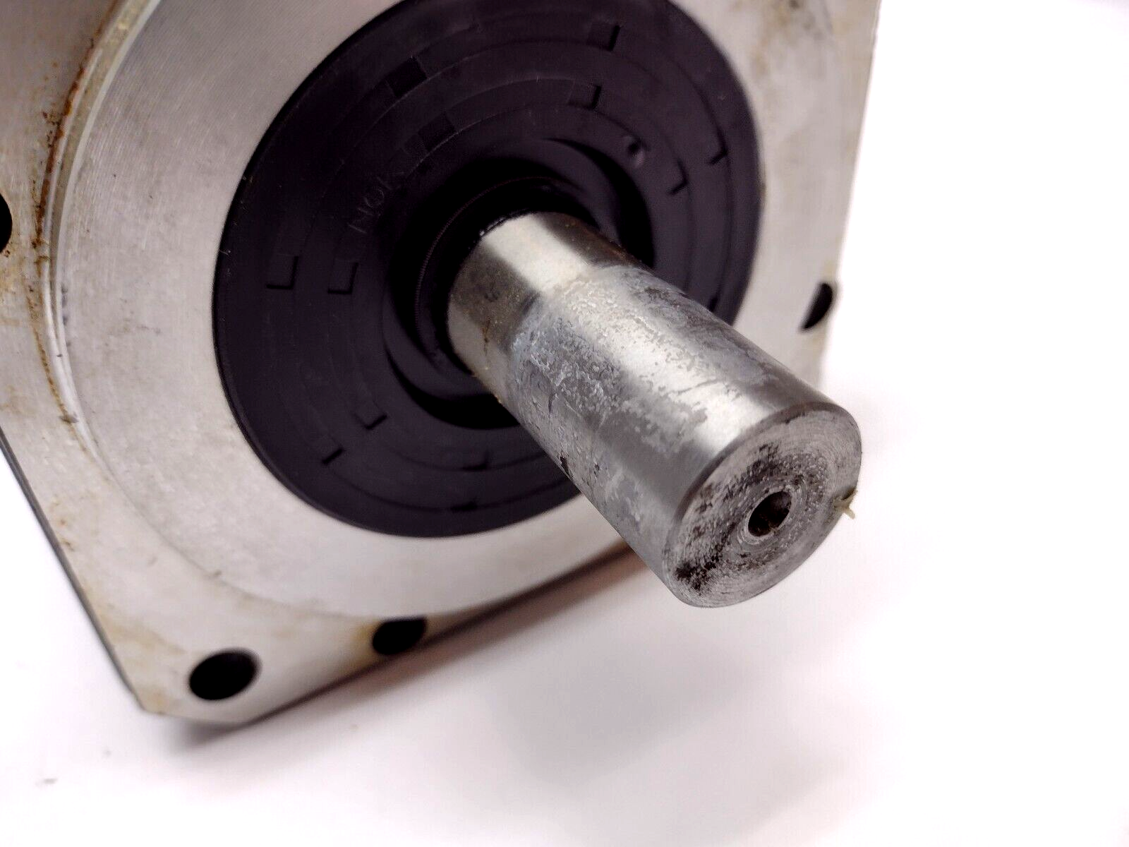 Fanuc A06B-0163-B577#F000 Servo Motor 3PH 6.8A 200Hz - Maverick Industrial Sales