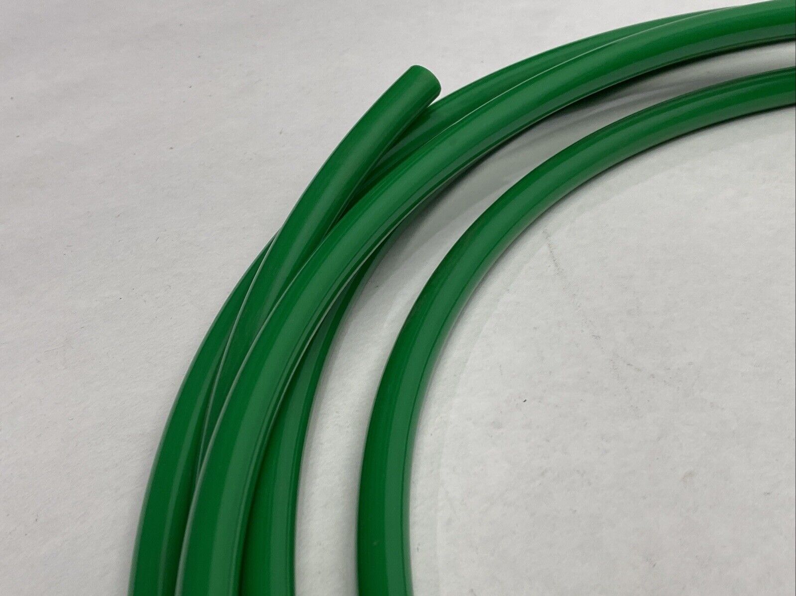 Freelin Wade 1J-206-06 Nylon Tubing Green 3/8" 160" Length - Maverick Industrial Sales