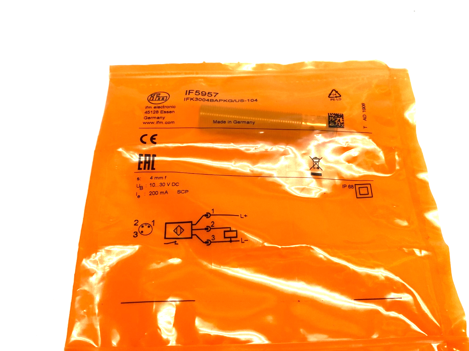 Ifm IF5957 Inductive Sensor Oil/Coolant Proof 4mm Range IFK3004BAPKG/US-104 - Maverick Industrial Sales