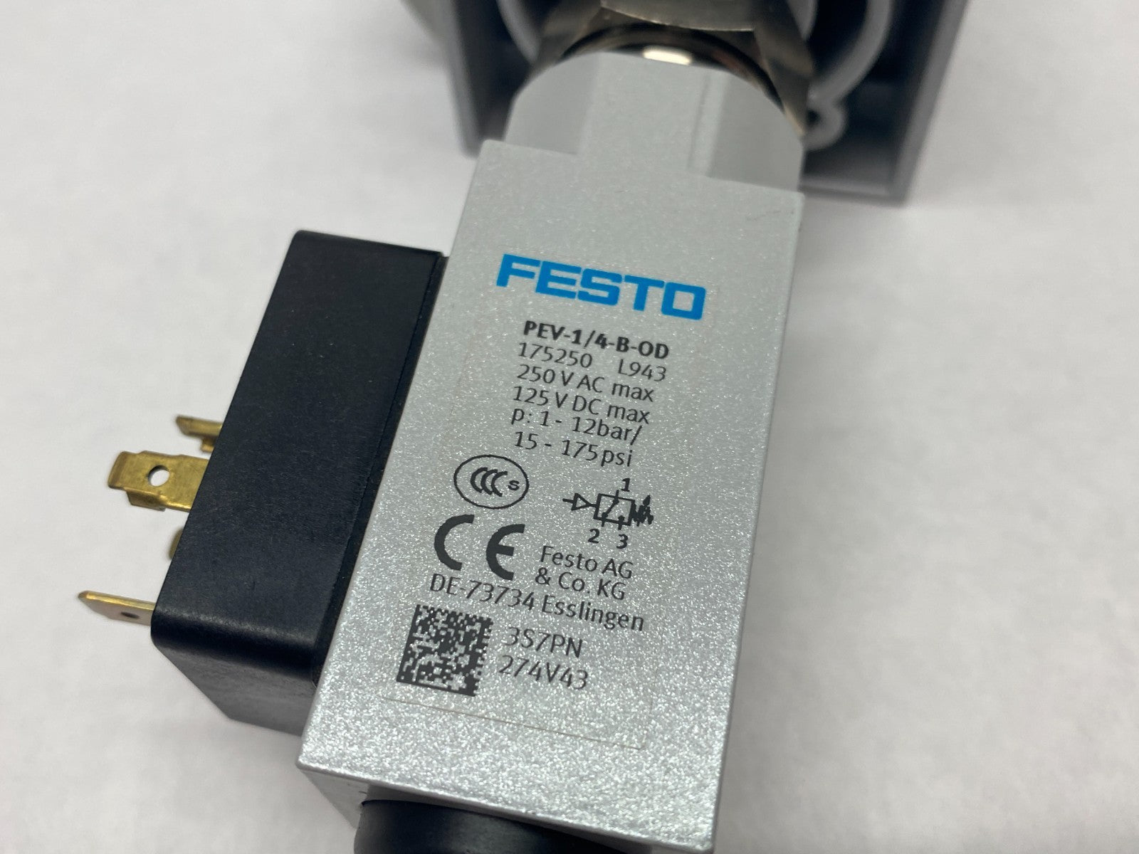Festo MS6-FRM-1/2-Y Branching Module 1/2" NPT Ports 529854 - Maverick Industrial Sales