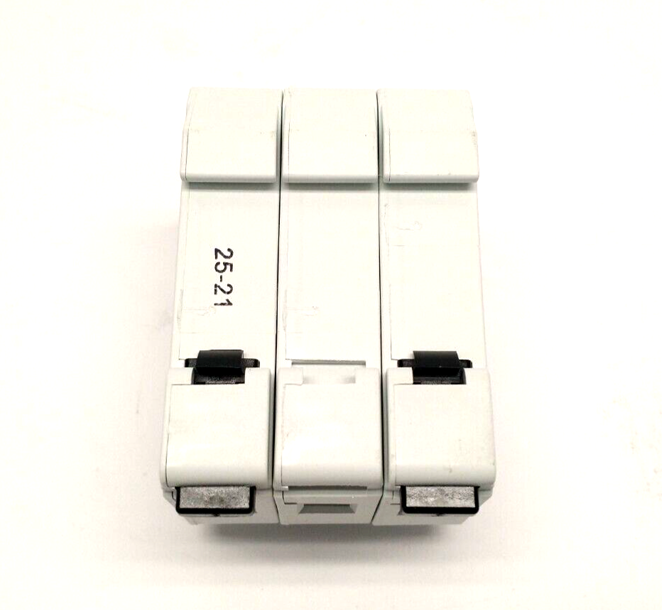 Y219073, USM3I | Mersen Ferraz Shawmut USM3I UltraSafe Midget Fuse Holder 30A 600V 3P Y219073 - New – Open box - Maverick Industrial Sales