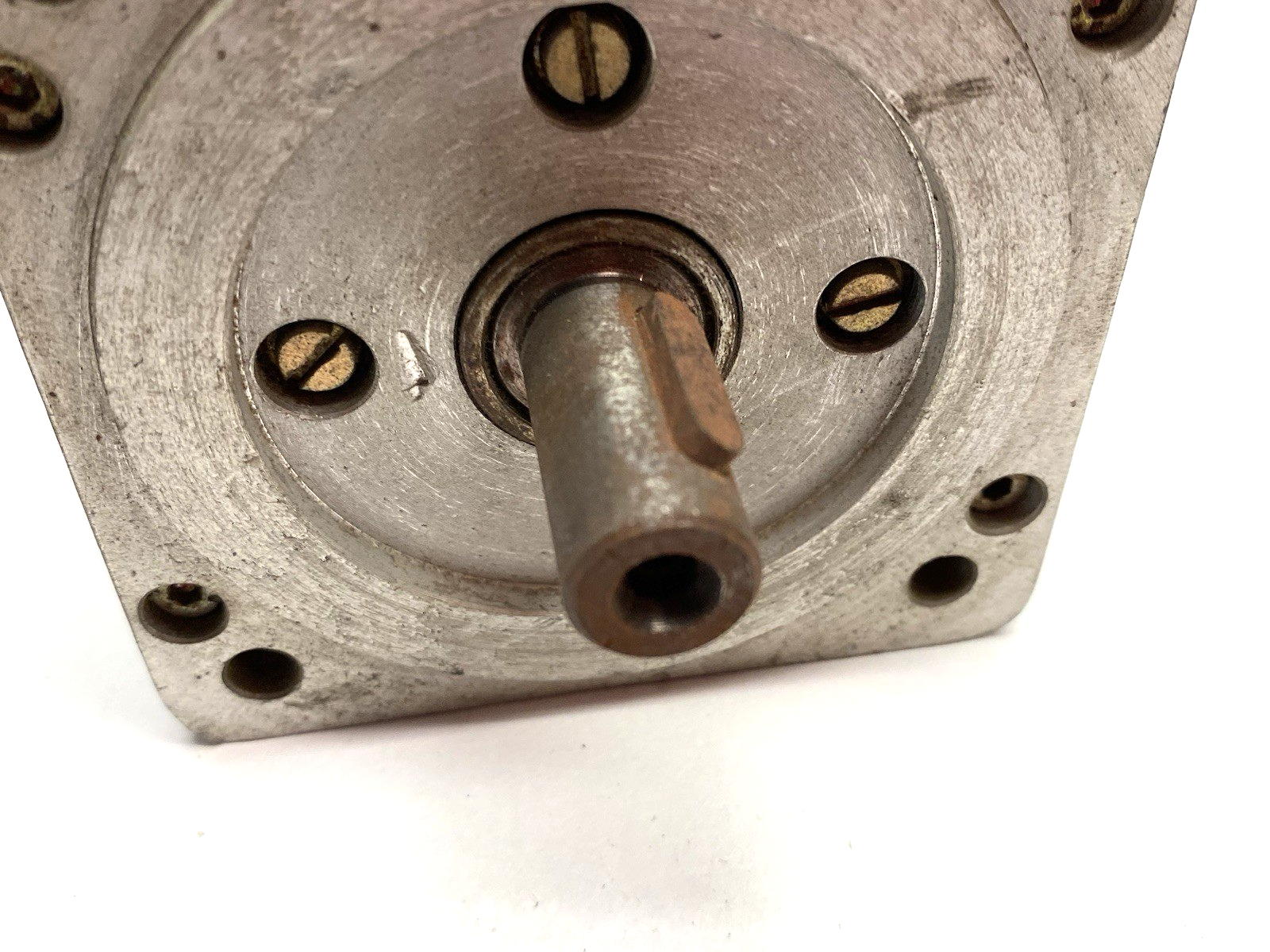 1FT5042-0AF01-1ZZ9 | Siemens Permanent Magnet Servo Motor 3-Phase 3000rpm - Used - Maverick Industrial Sales