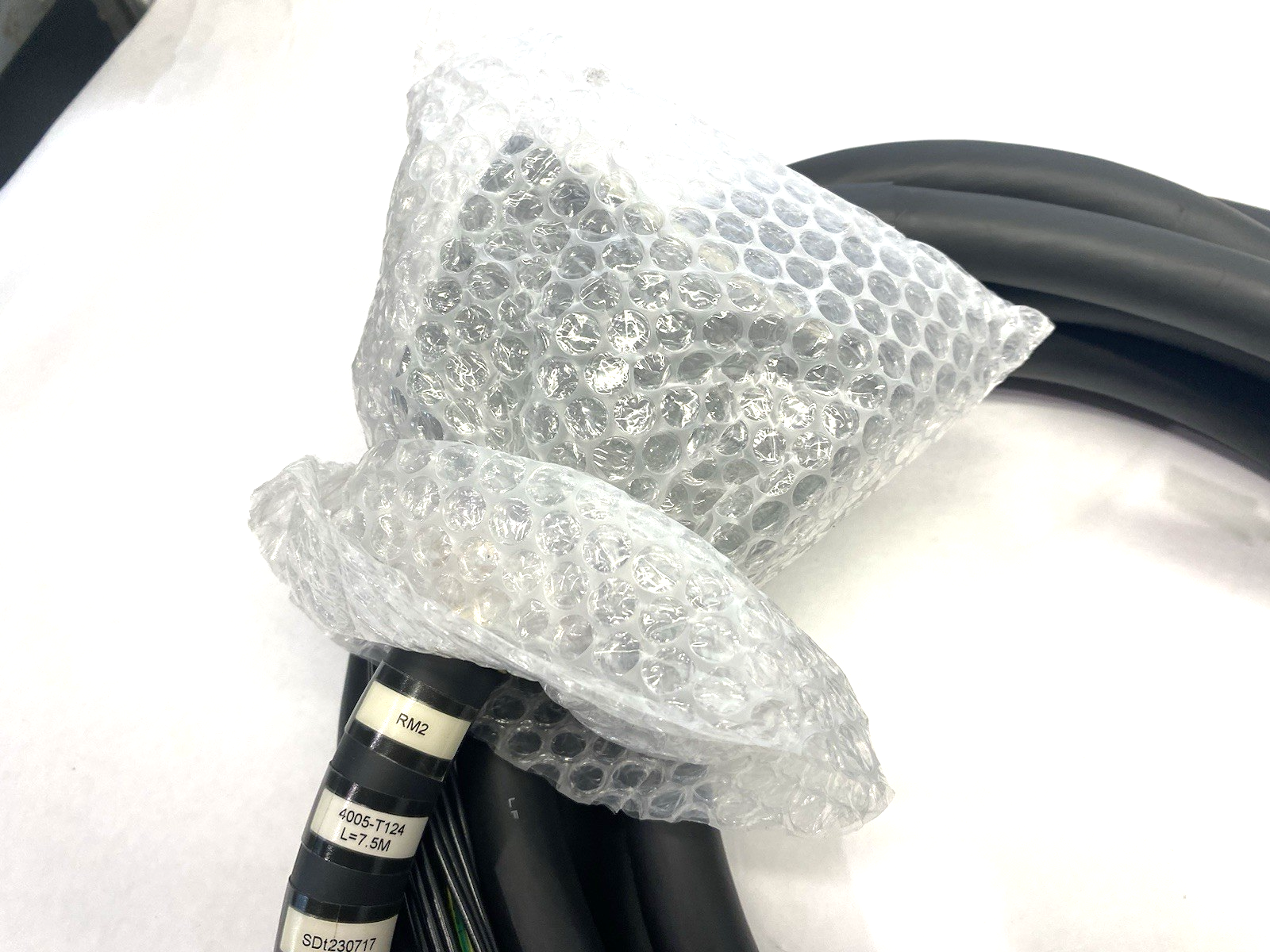 4005-T124 | Fanuc Robot Power Cable Assembly RM2, 7.5m - New - Maverick Industrial Sales