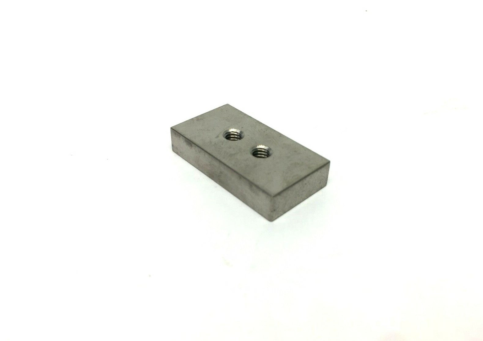 MiSUMi HRCZA-SSM-A30-B16-T6-L8-M4 Flat Bar Mounting Plate Bracket LOT OF 3 - Maverick Industrial Sales