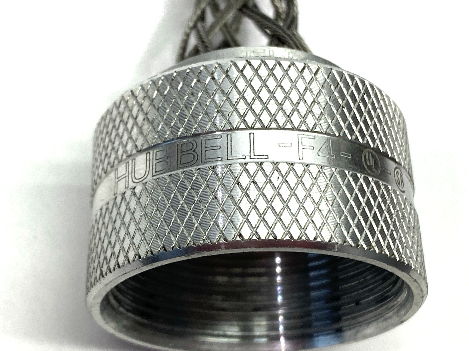 Hubbell F4 Connector w/ Kellems 074-01-023 Mesh Wire Cable - Maverick Industrial Sales