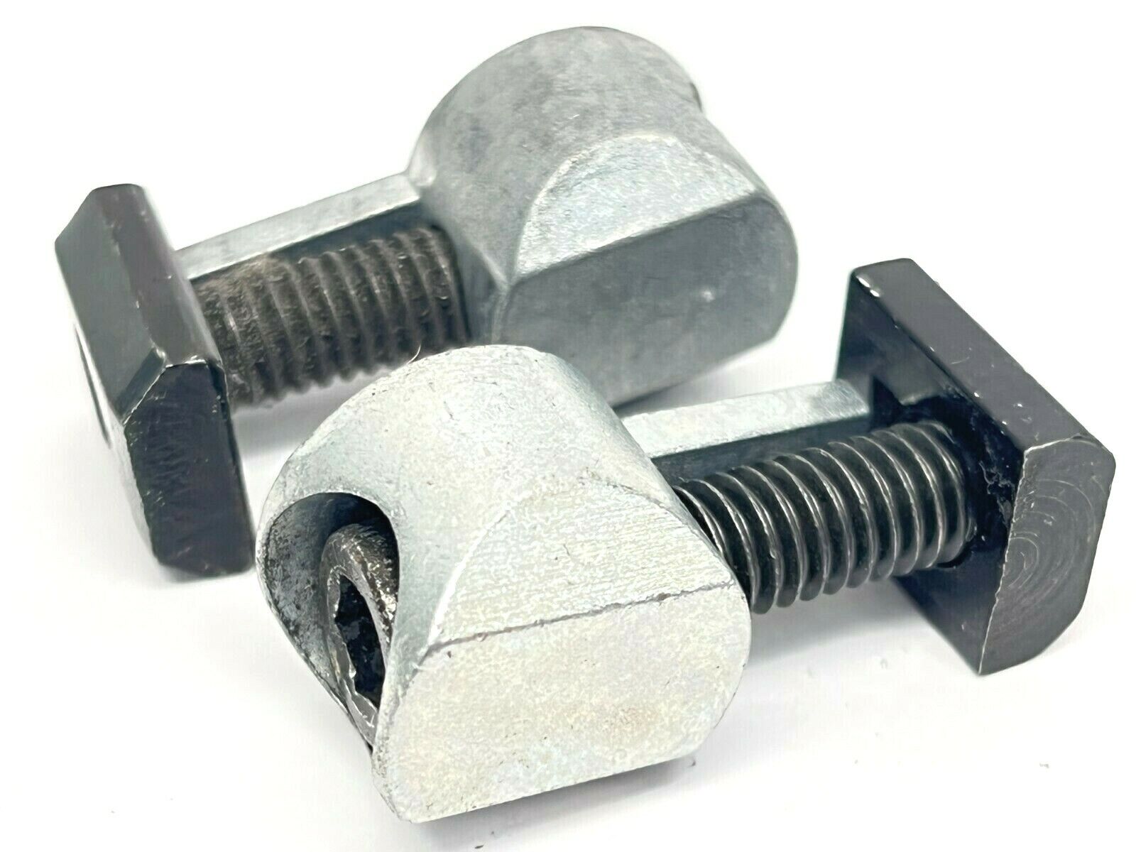 80/20 Tslots UF32 15 Series Universal Anchor Banjo Fastener UF32 LOT OF 2 - Maverick Industrial Sales