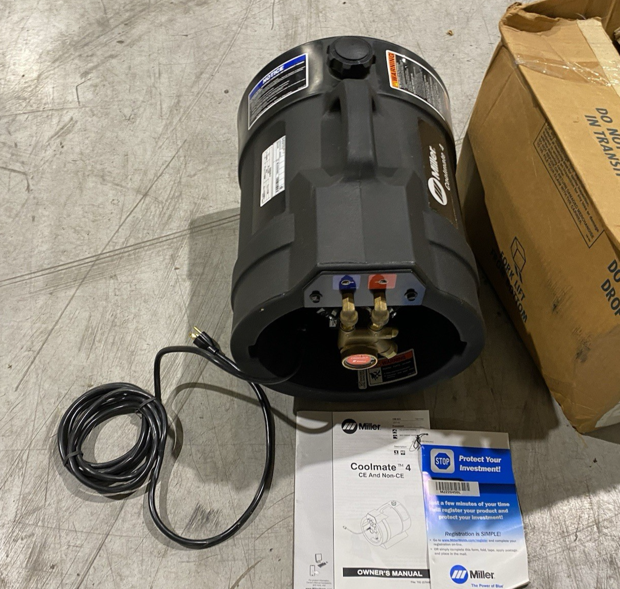 042288 | Miller Coolmate™ 4 Water Coolant System 115 V for Water Cooled Torches - New – Open box - Maverick Industrial Sales