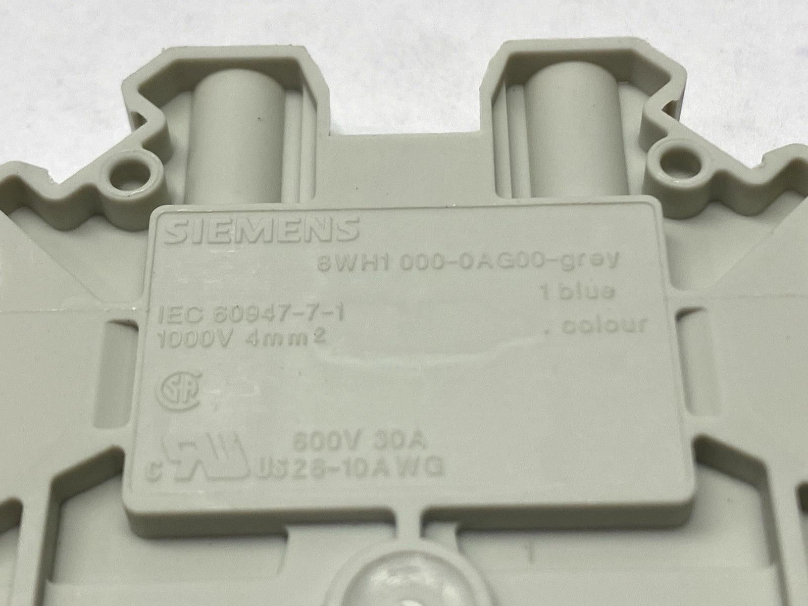 Siemens 8WH1000-0AG00 Feed-Through Type Terminal Block Gray 4mm LOT OF 49 - Maverick Industrial Sales