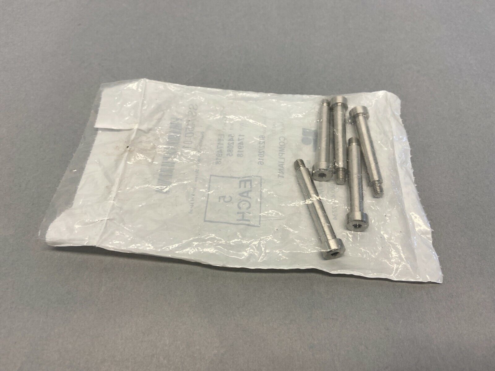 Lyn-Tron SS7450-01 Socket Head 1/4" Shoulder Screw 10-32 Thread PKG OF 5 - Maverick Industrial Sales