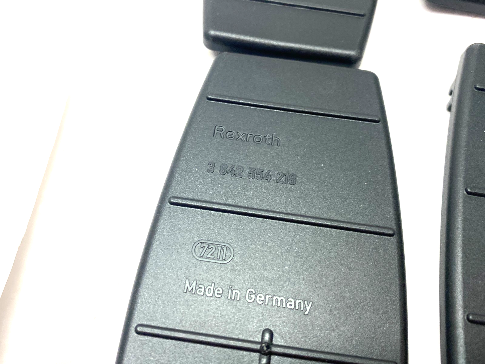 Bosch Rexroth 3842554218 Catcher Pan Guard BS2-R, C+R LOT OF 4 - Maverick Industrial Sales