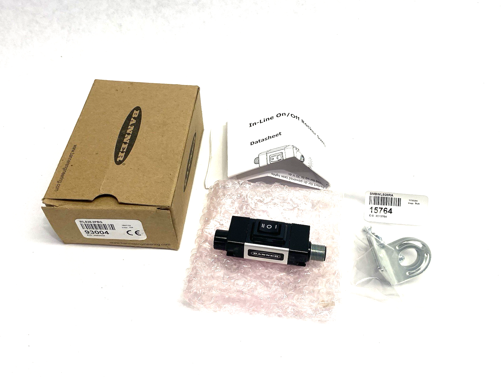 Banner WLS28-2PBQ In-Line Rocker Switch 3-Position M12 Male to Female 93004 - Maverick Industrial Sales