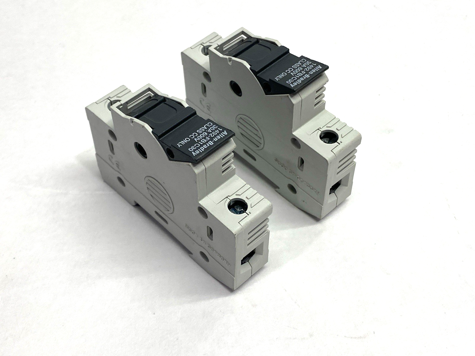 1492-FB1C30 | Allen Bradley Ser. B Fuse Holder 1 Pole 600V 30A LOT OF 2 - Used - Maverick Industrial Sales