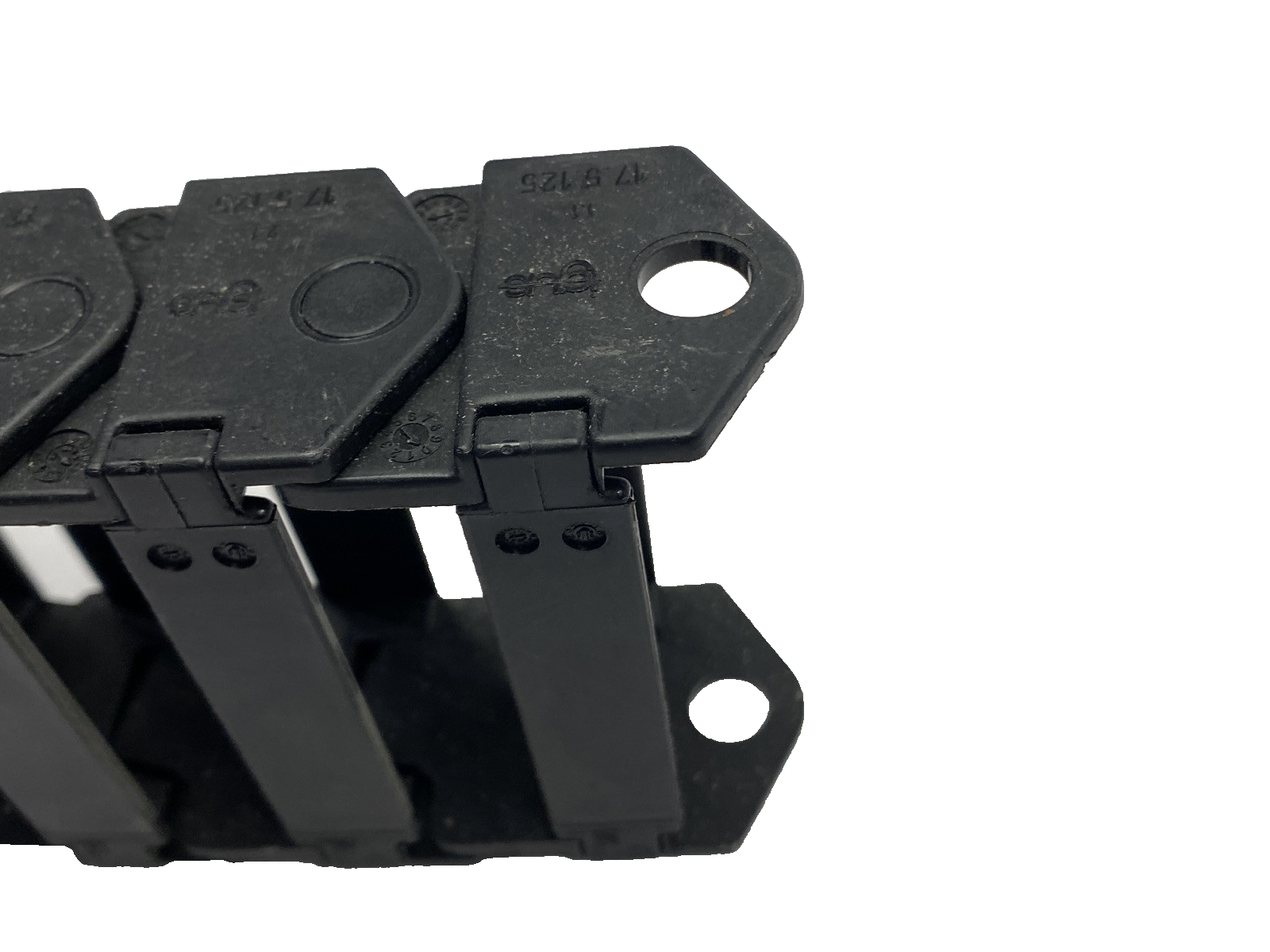 Igus 17.5.125.0 E-Chain Assembly 34" Length - Maverick Industrial Sales