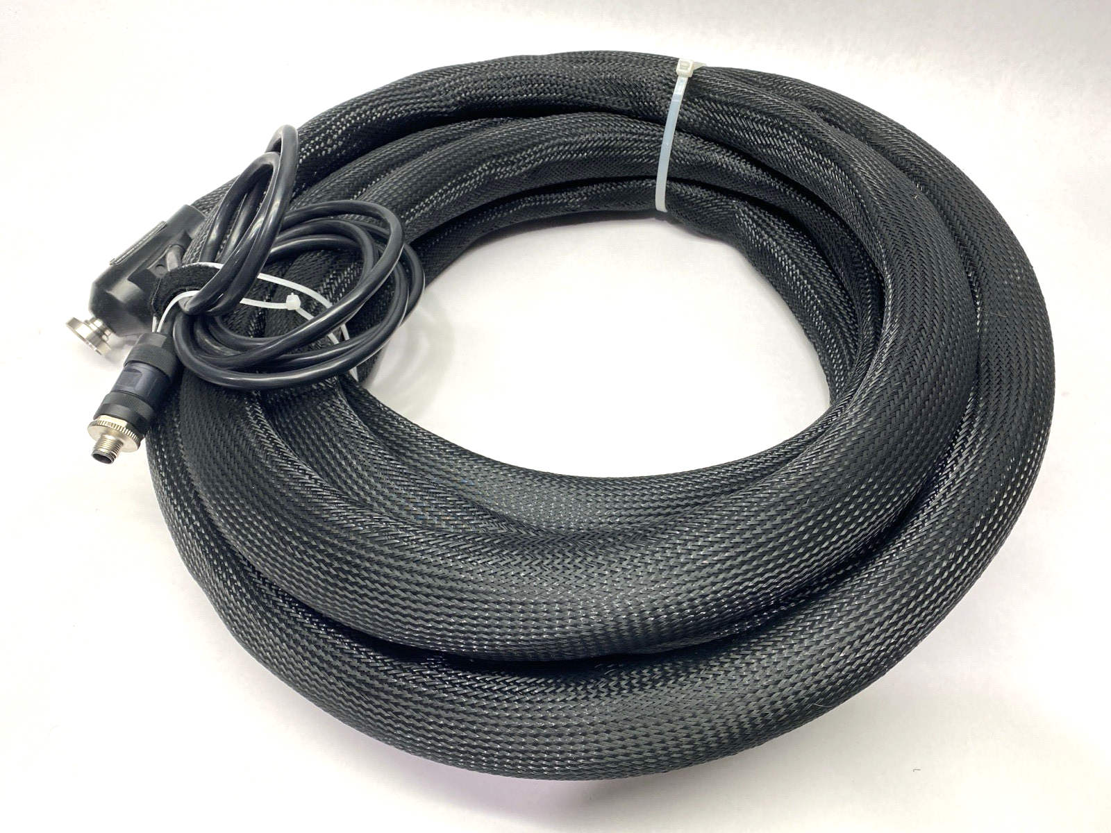 Nordson H1208-075-10-T1-A22B19C33I1 Heating Hose 320V 750W 7500mm - Maverick Industrial Sales