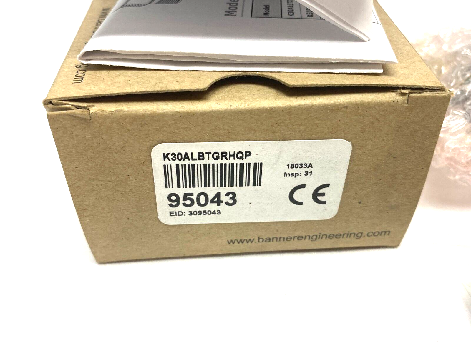 K30ALBTGRHQP, 95043 | Banner K30ALBTGRHQP 2-Color Touch Sensor Green/Red; Latching Output 95043 - New – Open box - Maverick Industrial Sales