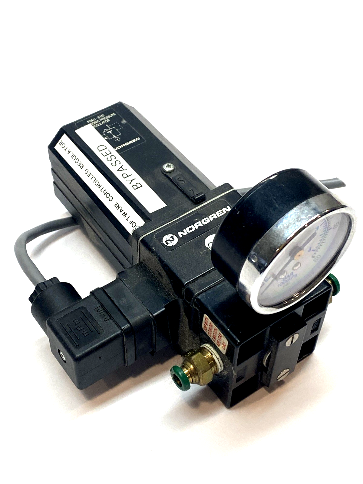 R26-200-RNLA | Norgren Electronic Proportional Pressure Regulator 0–8 Bar 0–10V 24 - Used - Maverick Industrial Sales