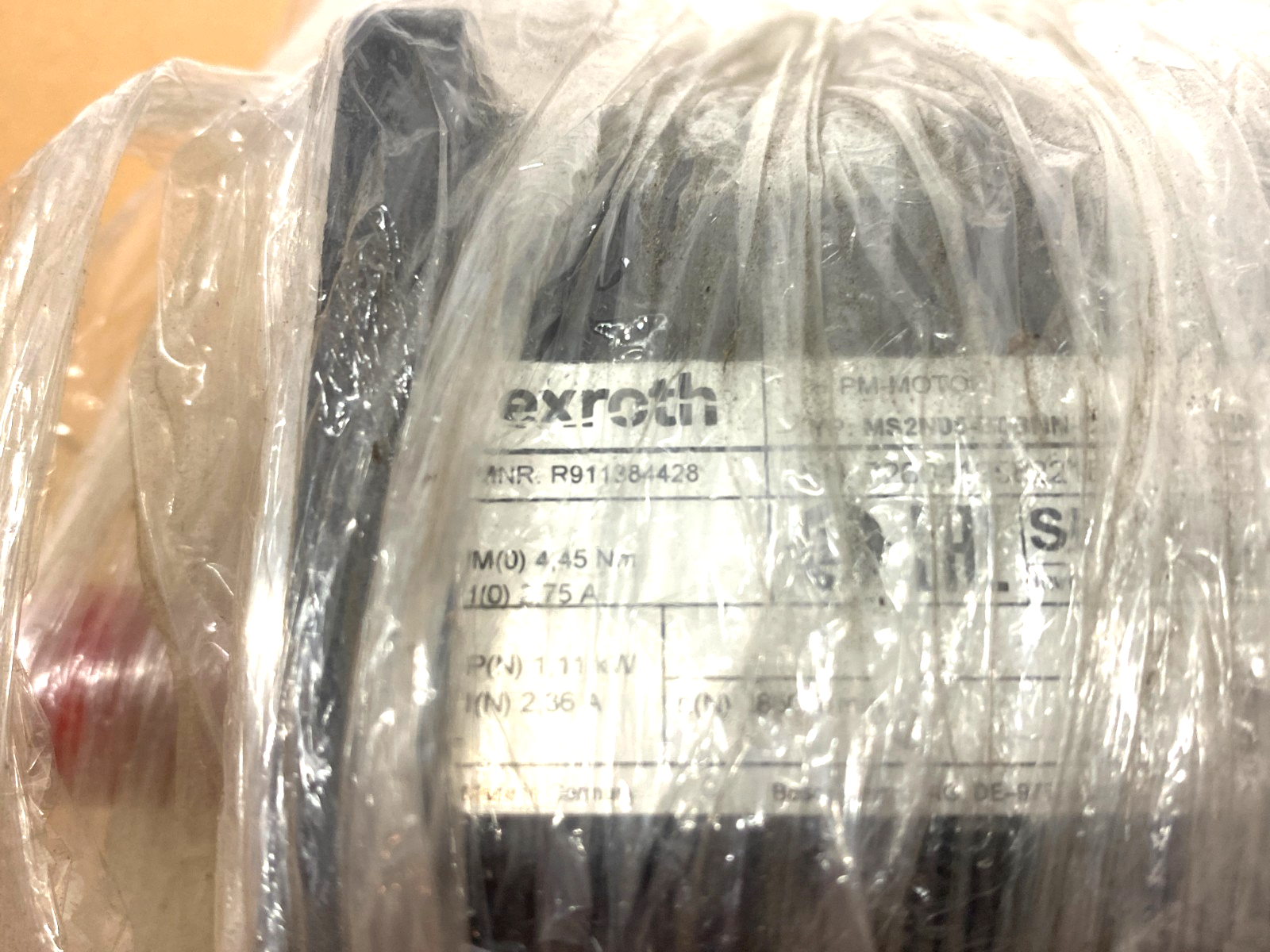 Bosch Rexroth R911384428 Synchronous Servo Motor MS2N05-B0BNN-CMSH0-NNNNN-NN - Maverick Industrial Sales