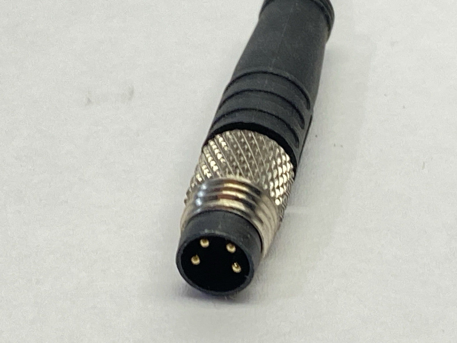 QS18VP6FF100Q | Banner Photoelectric Sensor Male M8 4-Pin 71885 - Used - Maverick Industrial Sales