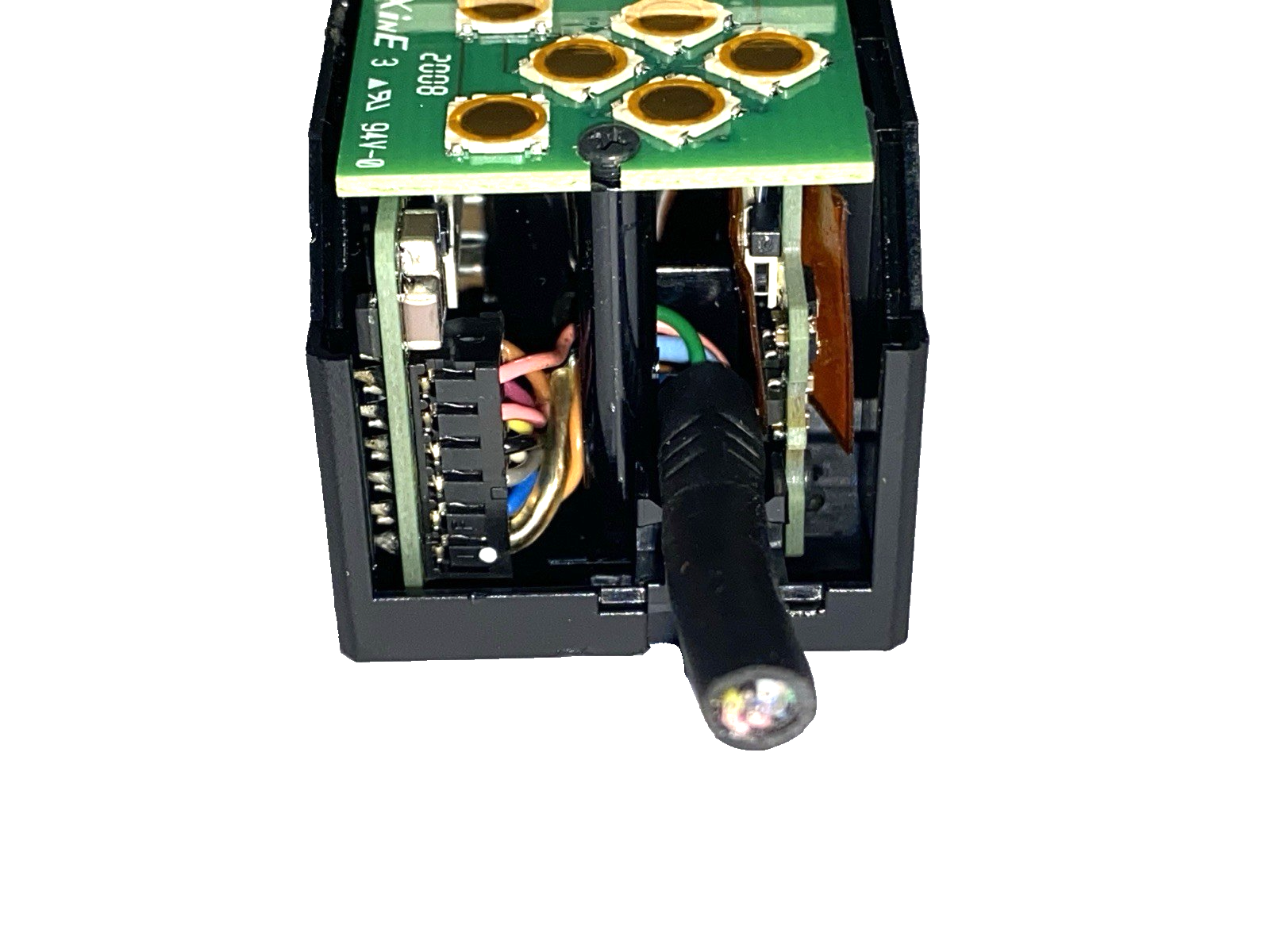 Keyence IL-1000 Analog Laser Sensor Amplifier Main Unit CUT CORD - Maverick Industrial Sales