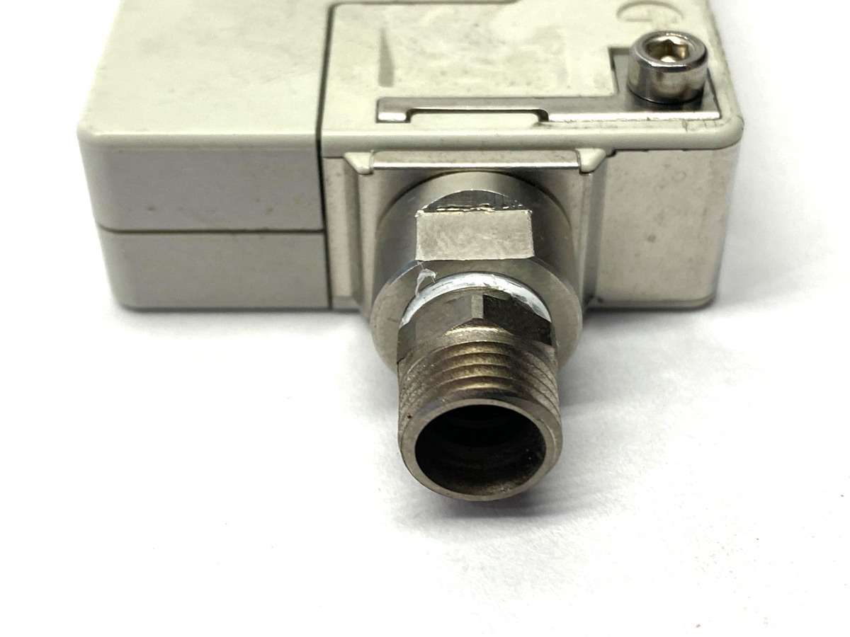 IZN10E-11P06 | SMC Nozzle Type Ionizer, 6mm Port, Rc 1/8" DAMAGED MOUNTING HOLES - Used - Maverick Industrial Sales
