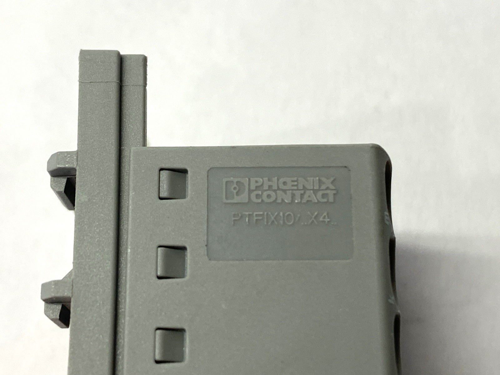 PTFIX 10/12X4-NS35 GY | Phoenix Contact Distribution Block 3273614 LOT OF 2- Used - Maverick Industrial Sales