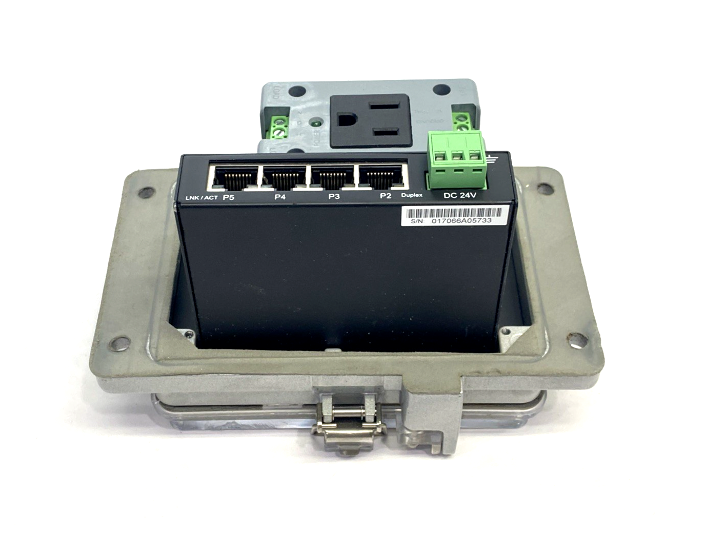 Grace Technologies P-E5-M4RF15 Ethernet Switch Panel Interface Connector - Maverick Industrial Sales