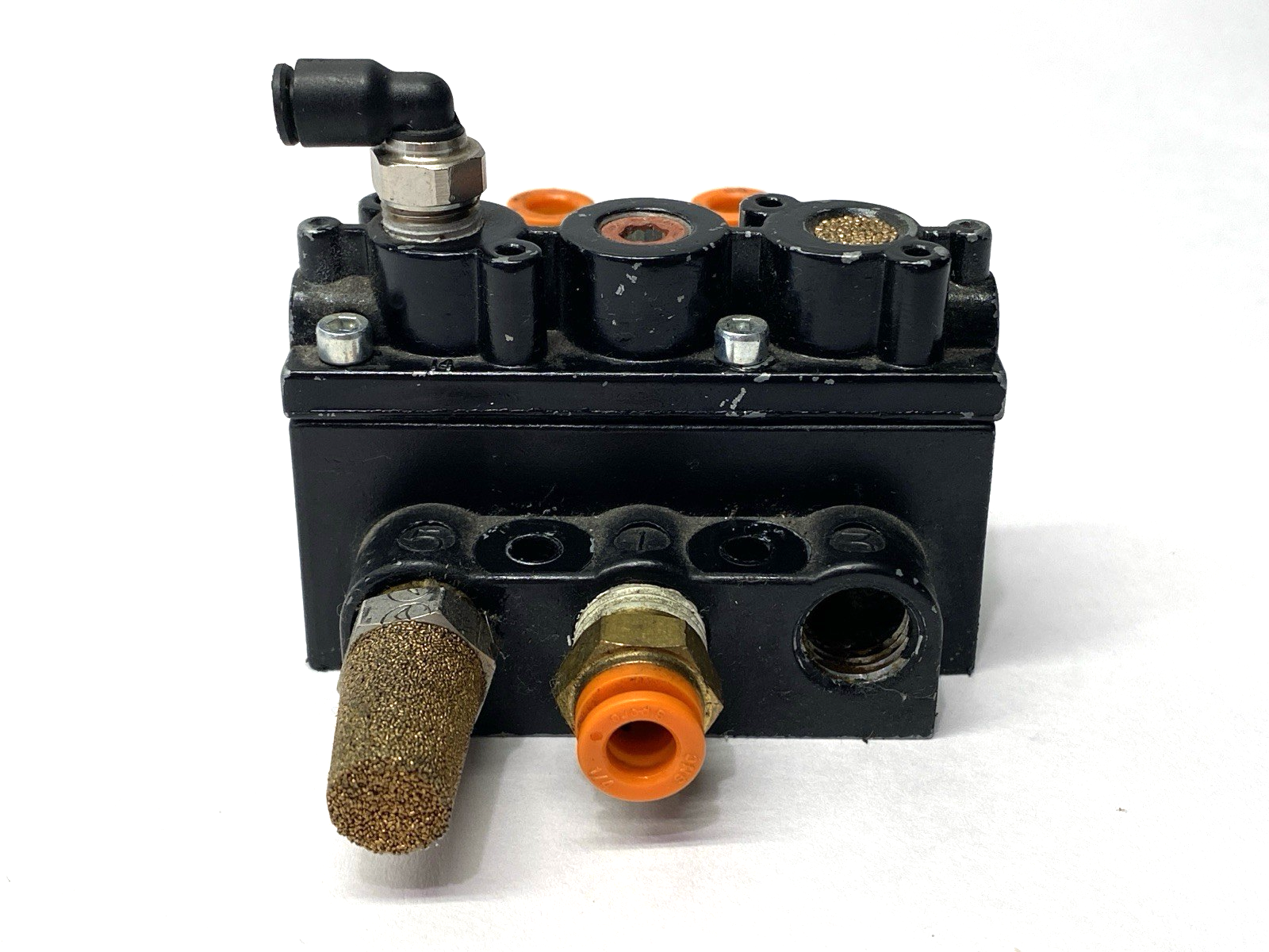 ARO Ingersoll Rand A212PS-M Pneumatic Pilot Valve 5-Port 4-Way 2-Position 1/4" - Maverick Industrial Sales