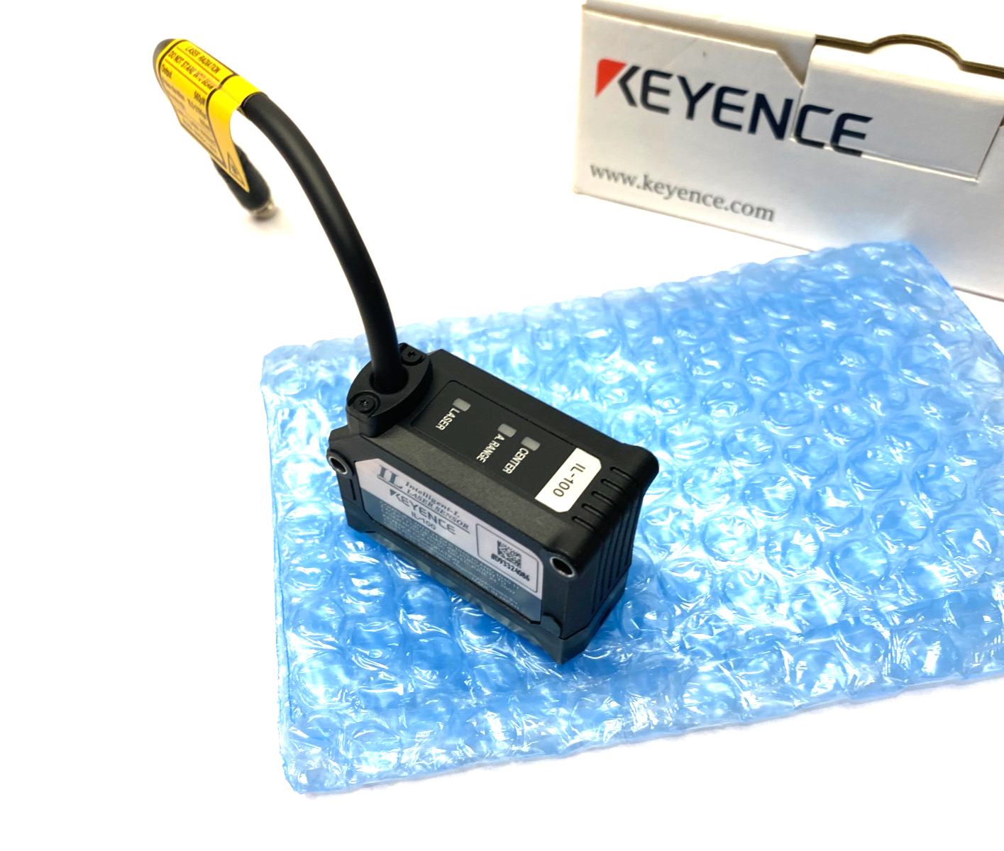 Keyence IL-100 CMOS Multi-Function Analog Laser Sensor Head - Maverick Industrial Sales
