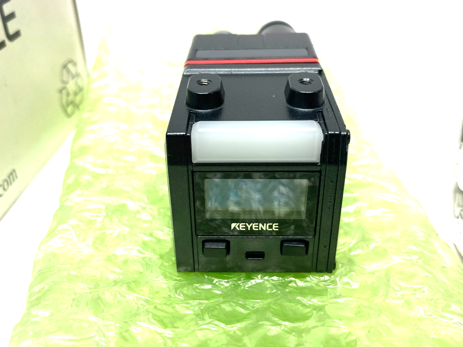 Keyence SR-X300W AI-Powered Code Reader, Wide-Field Type, 2.3megapixels - Maverick Industrial Sales