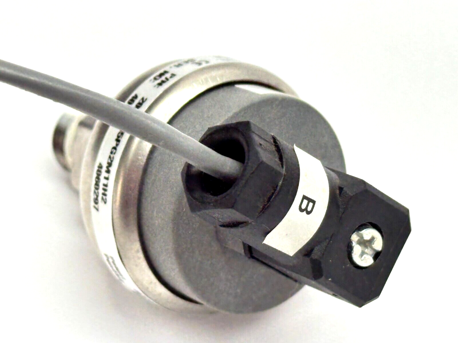 Setra 2091015PG2M11H2 Pressure Transducer 0-15PSIG 4-20mA 24VDC - Maverick Industrial Sales