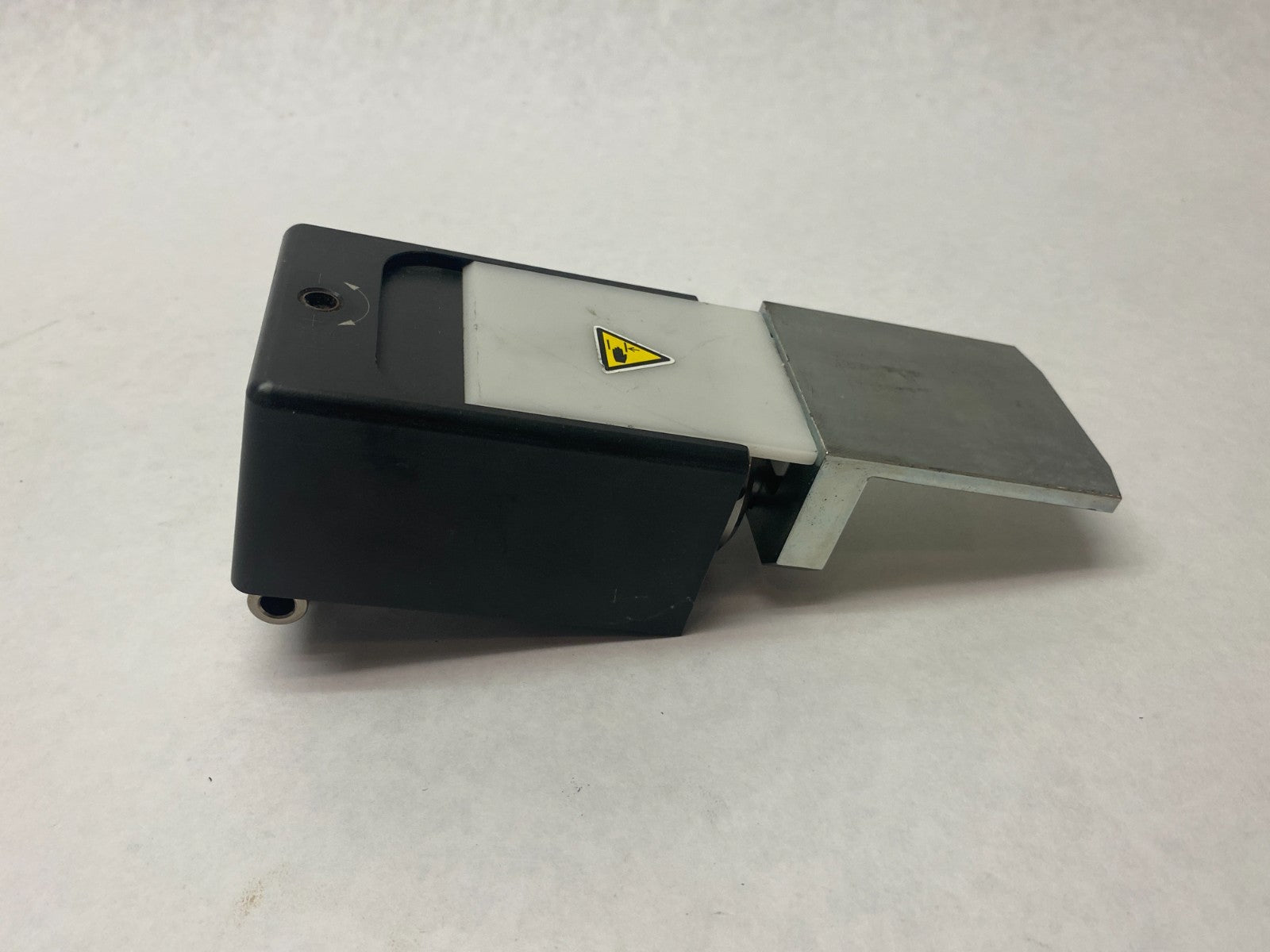 Bosch Rexroth 3842525733 Pneumatic Damper Unit, DA 2/100-B - Maverick Industrial Sales