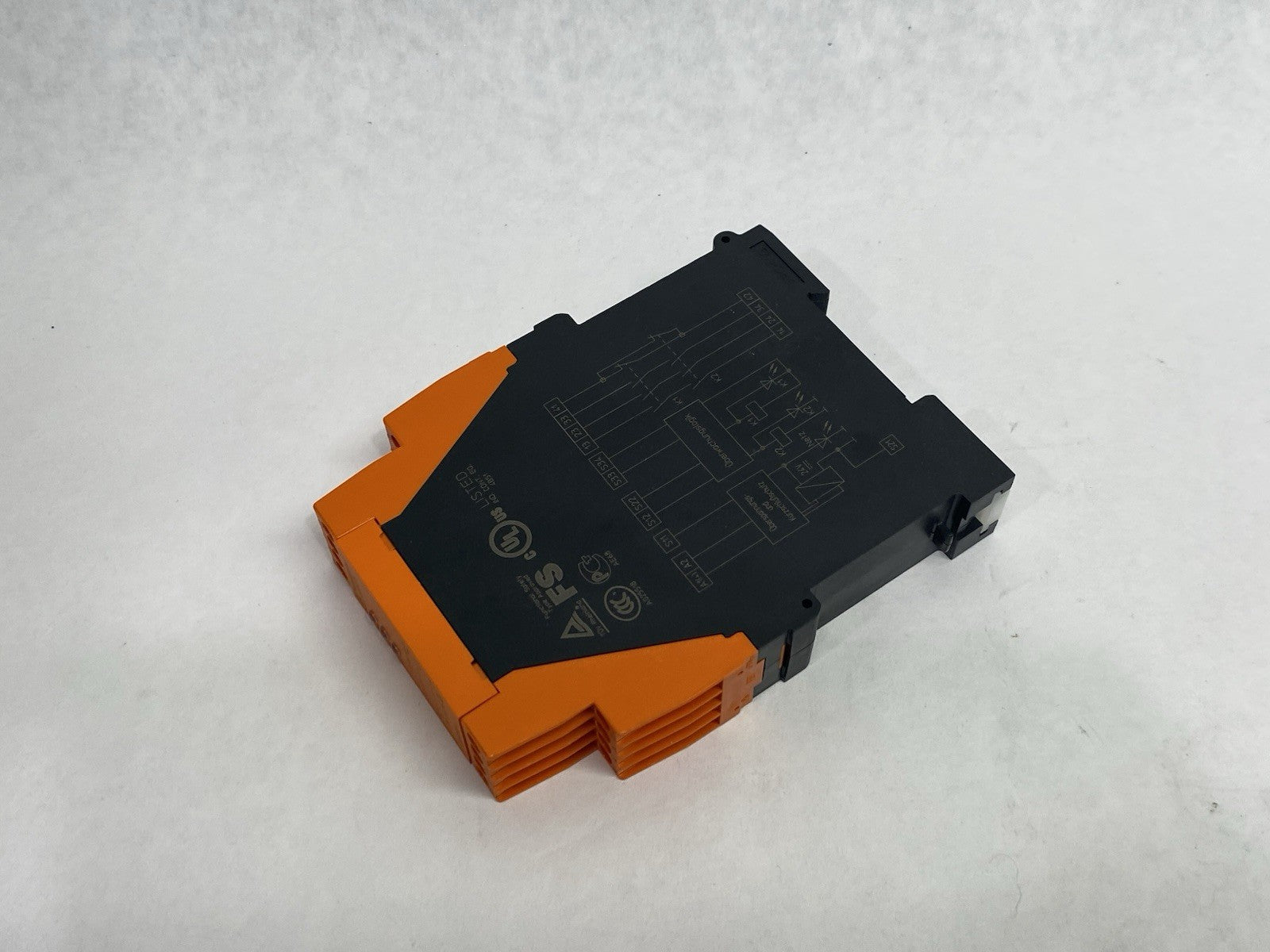 E. Dold & Söhne 0061919 Safemaster Emergency Stop Module LG 5925.48/61 - Maverick Industrial Sales