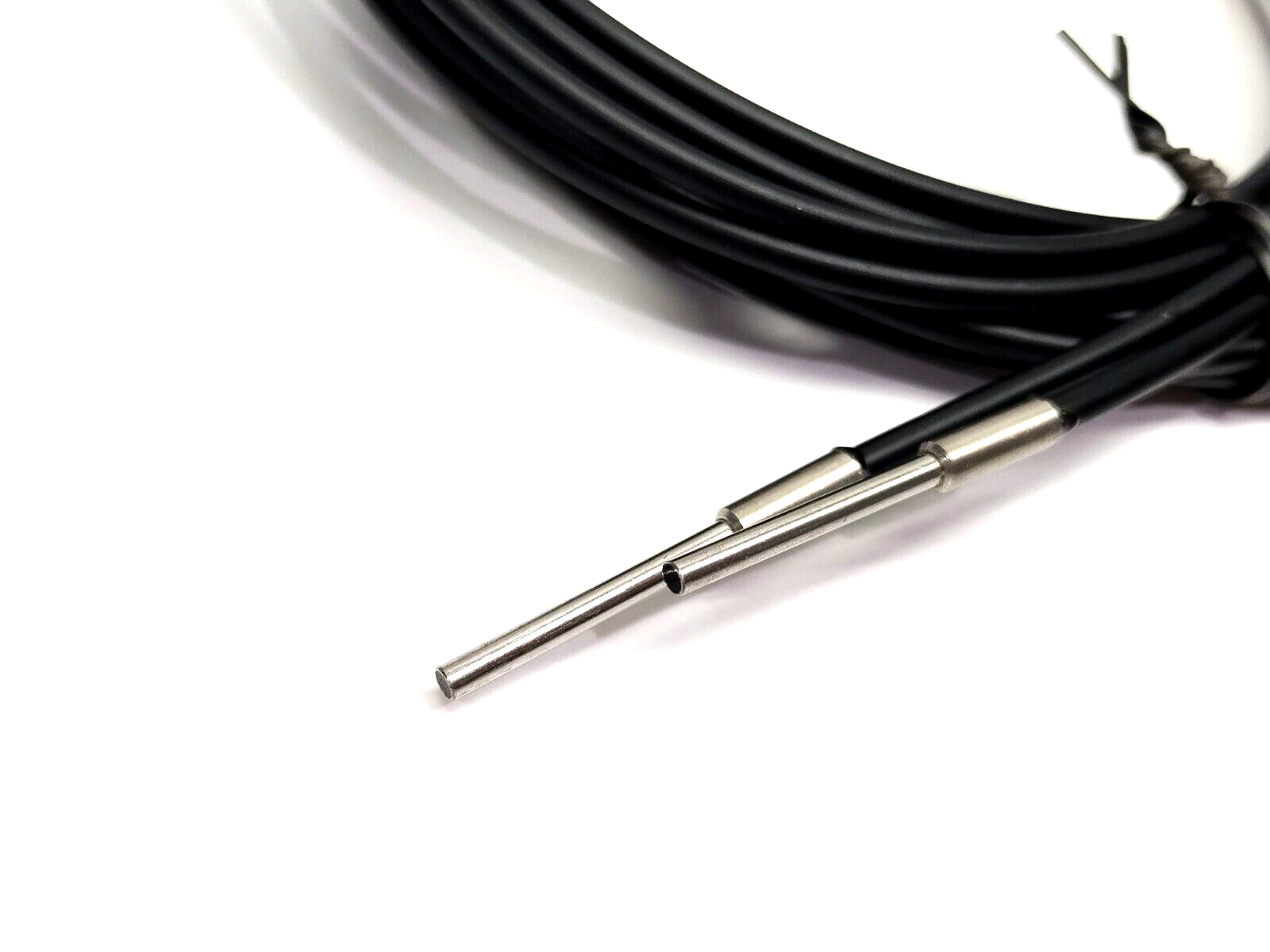 Banner PIRS1X326T5AL47 Fiber Optic Sensor Array, Opposed Mode, 32 x 0.25mm 97777 - Maverick Industrial Sales