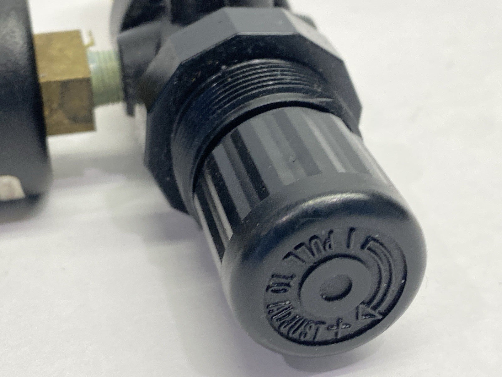 Norgren B07-202M1KA Pneumatic Filter Regulator 1/4" NPT - Maverick Industrial Sales