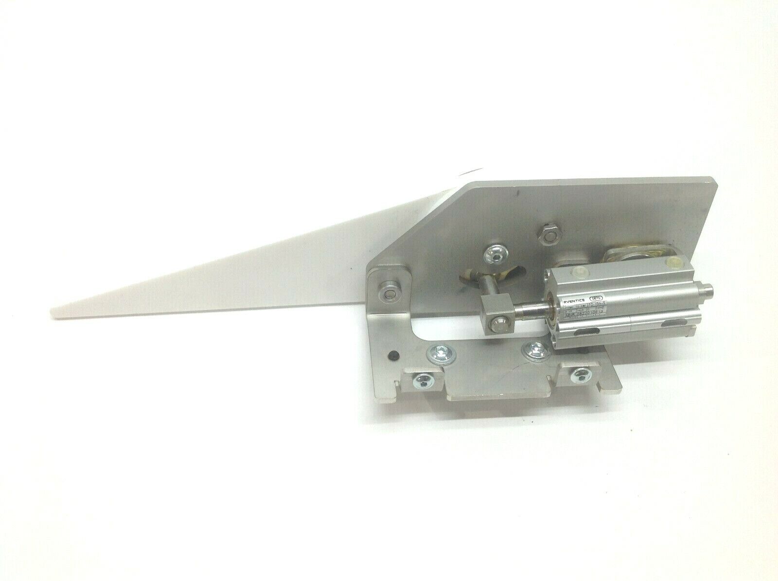 Rexroth 3842551090 Conveyor Diverter Assembly 90+ 45 Degree Right w/ 0822010613 - Maverick Industrial Sales