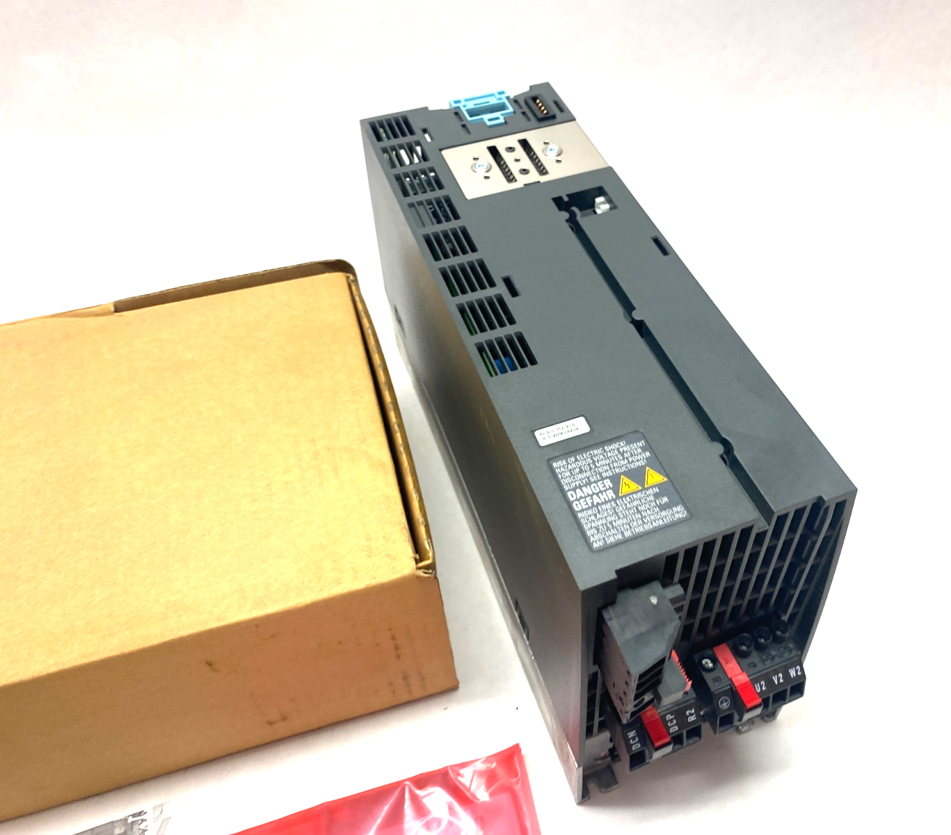 Siemens 6SL3210-1PE21-8UL0 SINAMICS PM240-2 Power Module 380-480V - Maverick Industrial Sales
