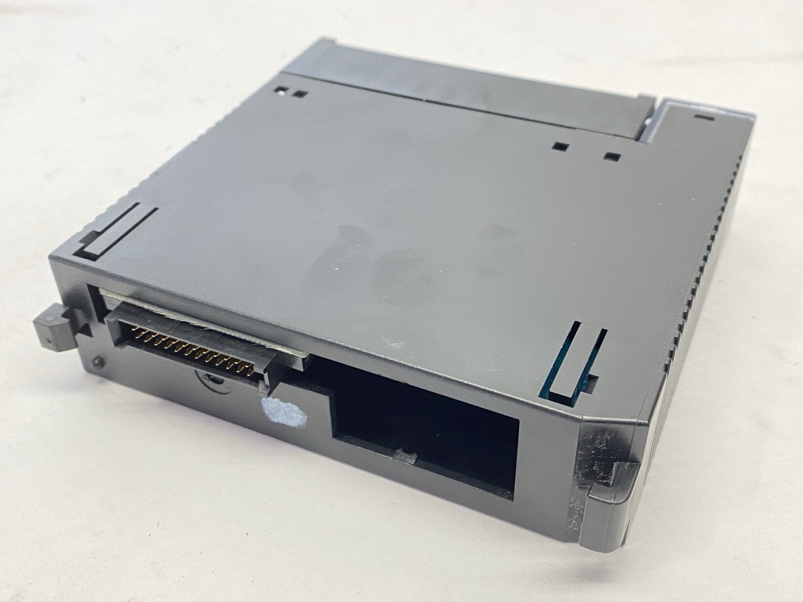 IC693MDR390D | GE Fanuc Mixed I/O Input Output Module 24VDC - Used