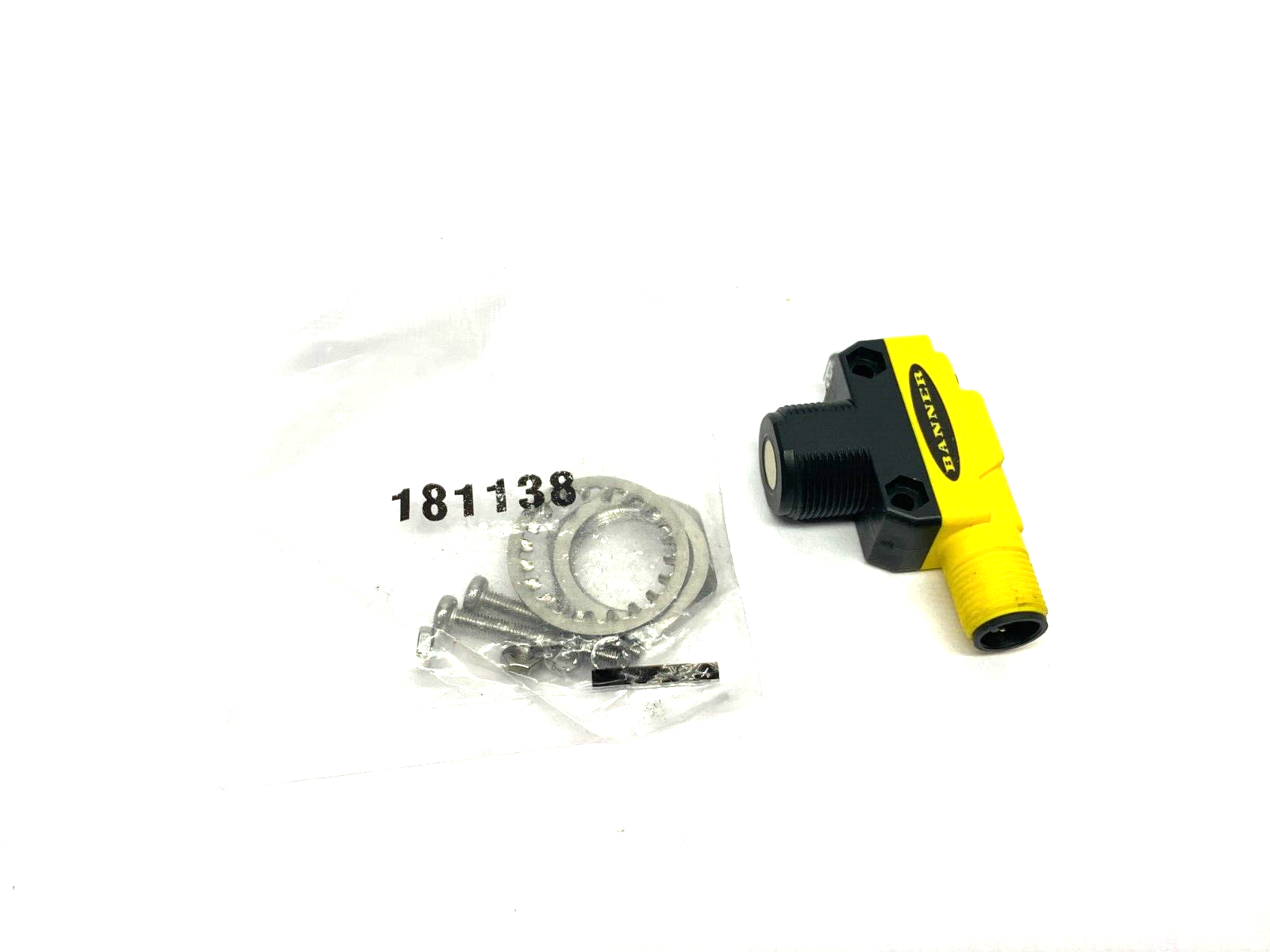 Banner QS18UPAQ8 Compact High Speed Ultrasonic Sensor M12, 4-Pin, 12-30VDC 73156 - Maverick Industrial Sales