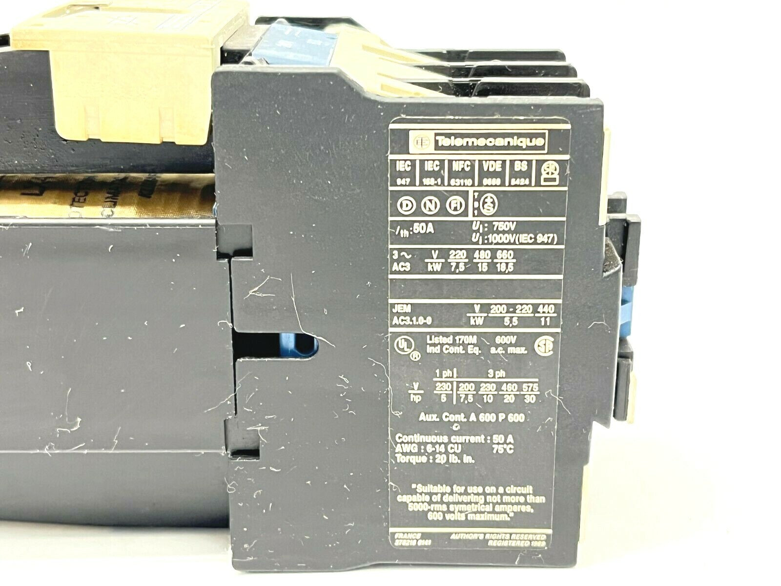 LP1D3210,LA4DE1E | Telemecanique LP1D3210 Contactor w/ LA4DE1E Suppressor - Used - Maverick Industrial Sales